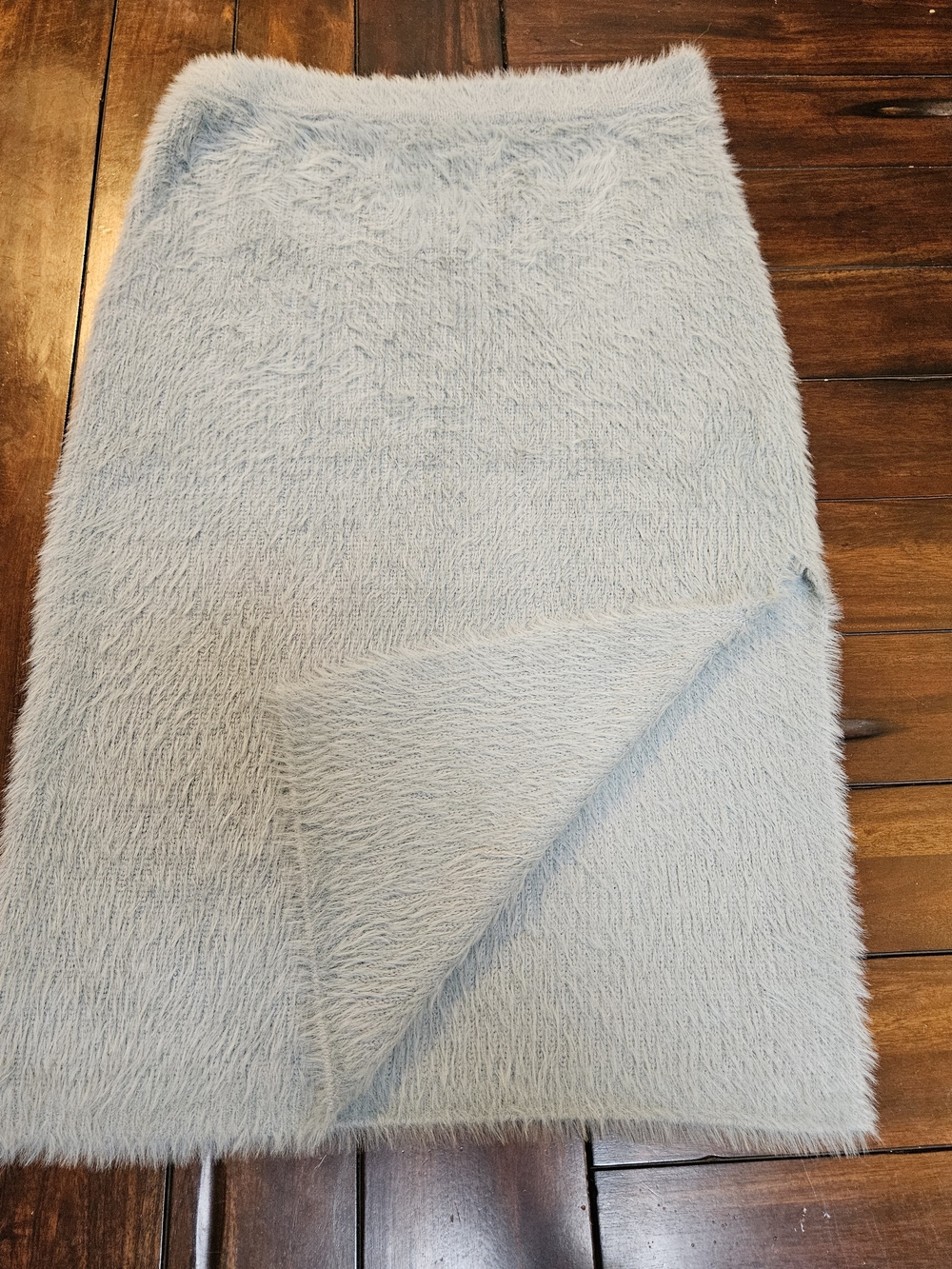 House of Harlow 1960 Light Blue Fuzzy Pencil Skirt